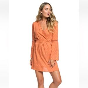 184 Roxy Rust Orange Crochet Lace Wrap Dress XS Boho Long Sleeve Mini